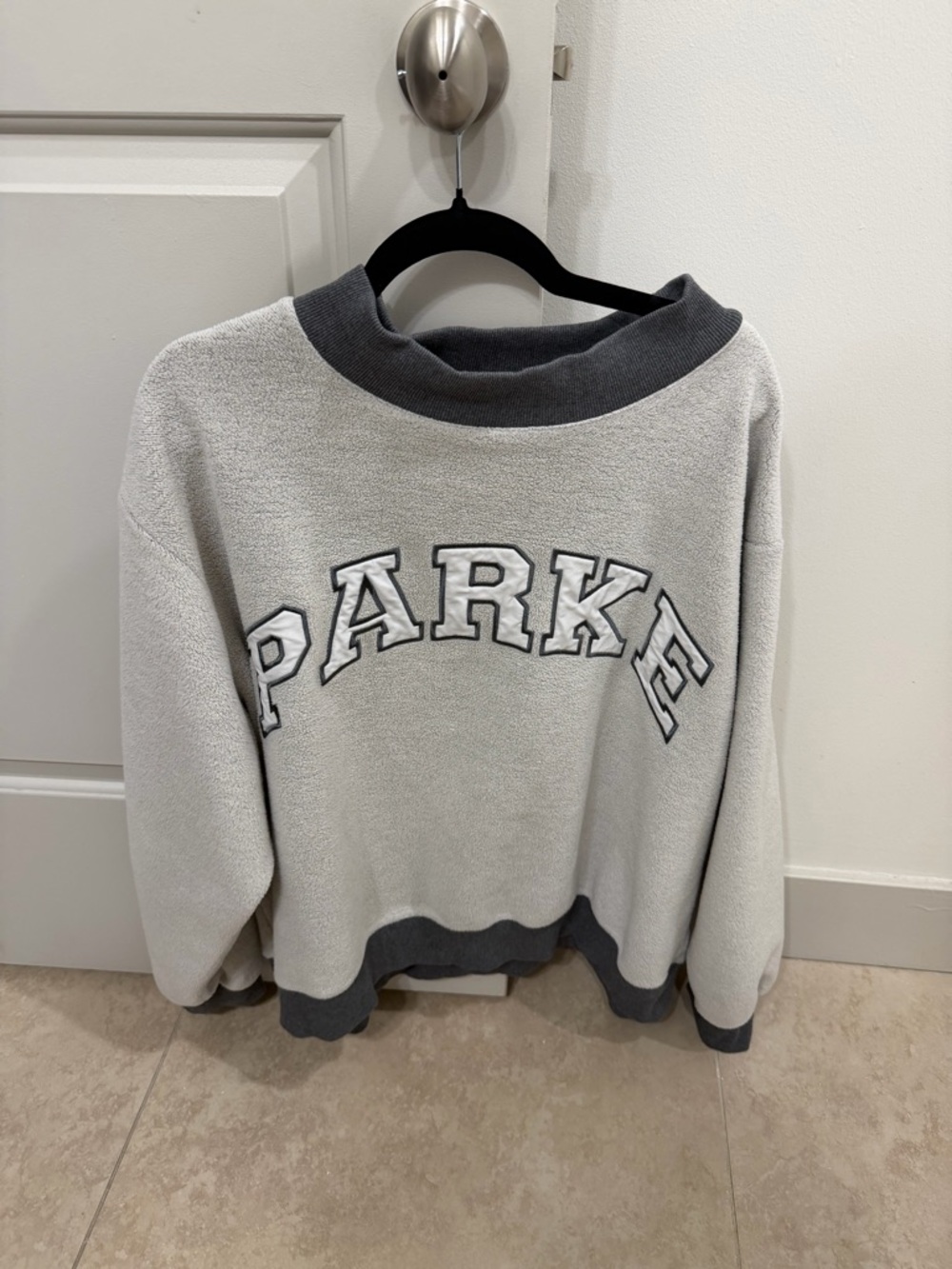 Parke XXL Inside Out Mockneck Sweatshirt. 🖤⚡️